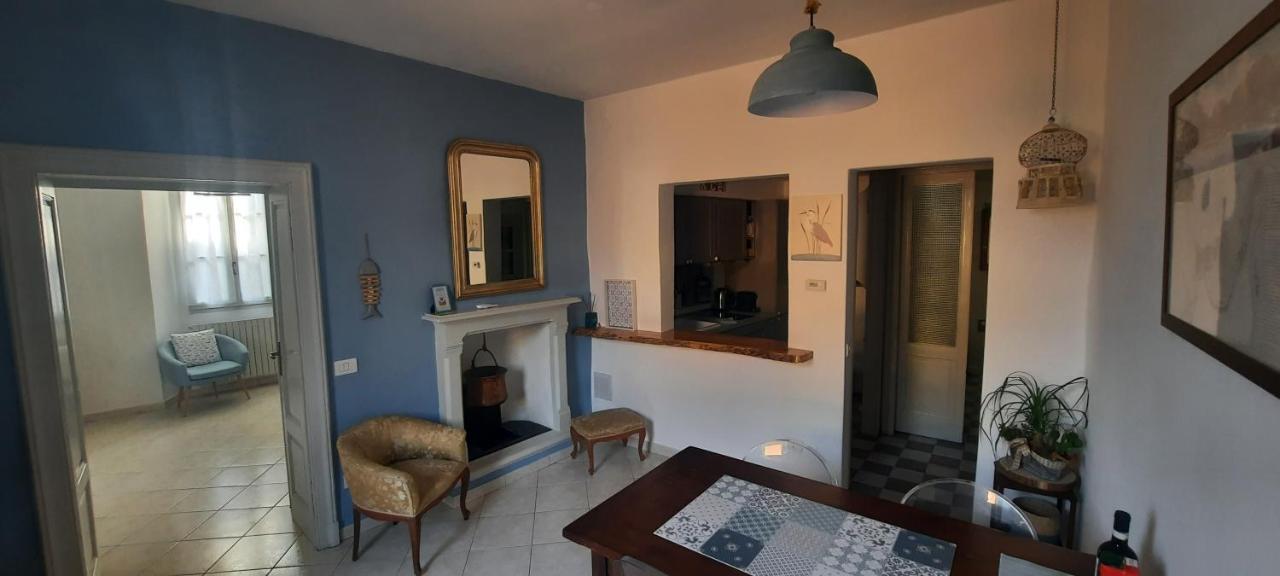 L'Airone - Casa Vacanza Манделло-дель-Ларио Экстерьер фото